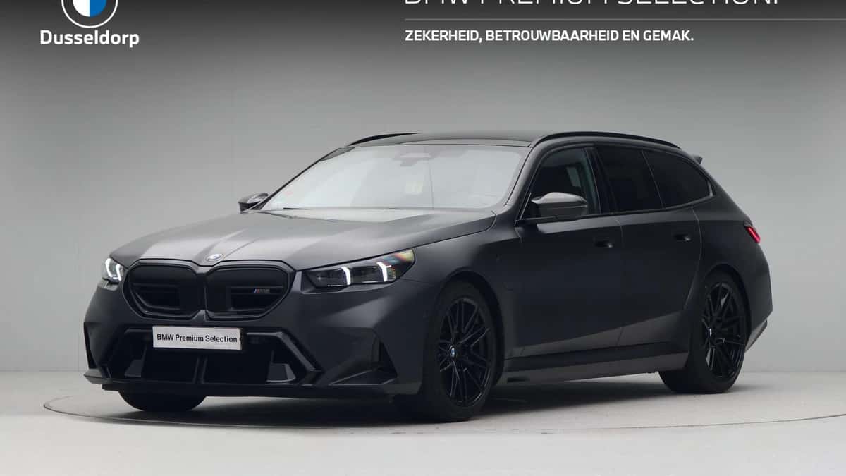 BMW M5 (2025) — foto 1