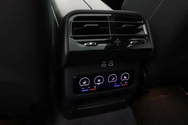BMW M5 (2025) thumbnail 22