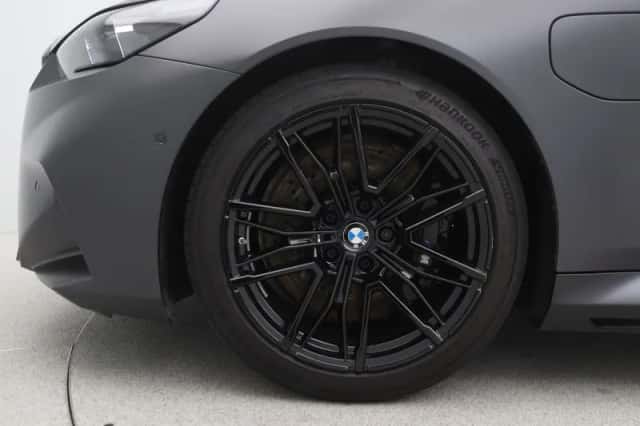 BMW M5 (2025) thumbnail 23