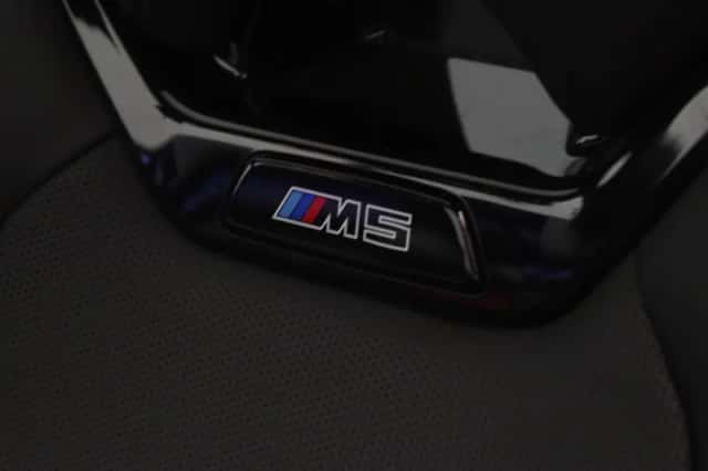 BMW M5 (2025) thumbnail 7