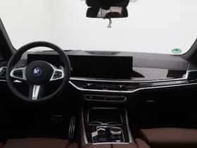 BMW X5 (2025) thumbnail 13