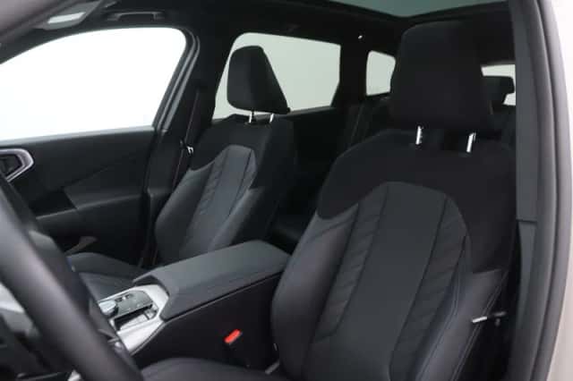 BMW X3 (2025) thumbnail 5