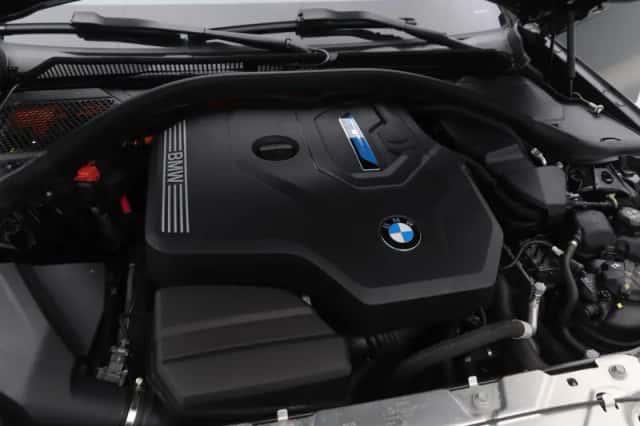BMW 3-Serie (2023) thumbnail 4