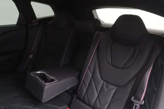 BMW XM (2023) thumbnail 17