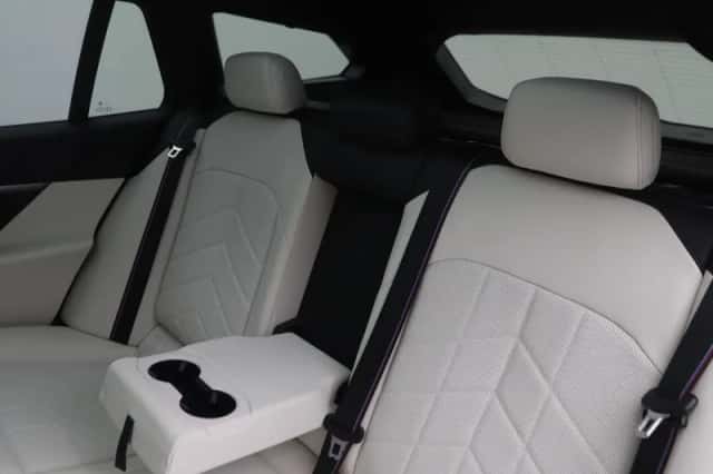 BMW 5-Serie (2025) thumbnail 16