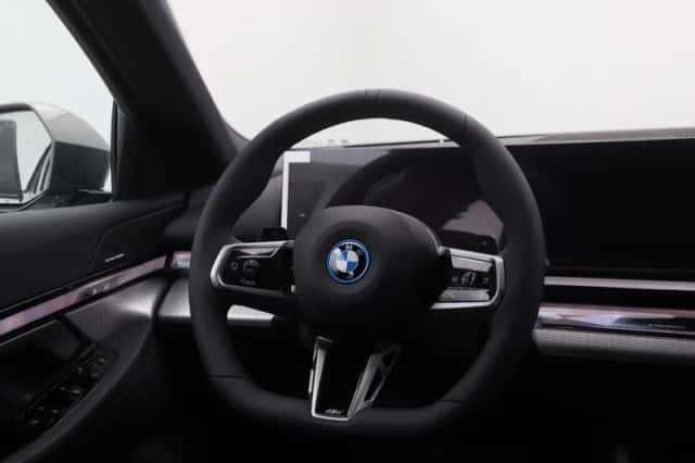 BMW 5-Serie (2026) thumbnail 2