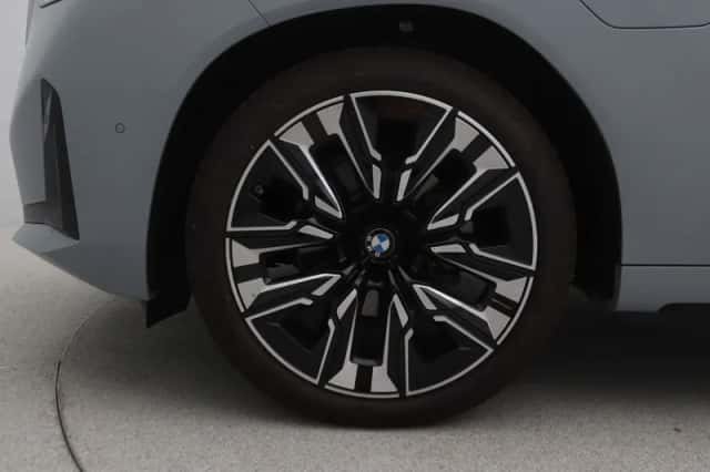 BMW X3 (2026) thumbnail 18