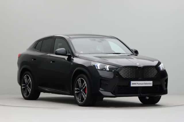 BMW iX2 (2025) thumbnail 6