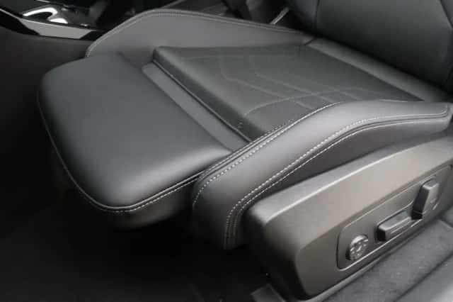 BMW iX2 (2026) thumbnail 15