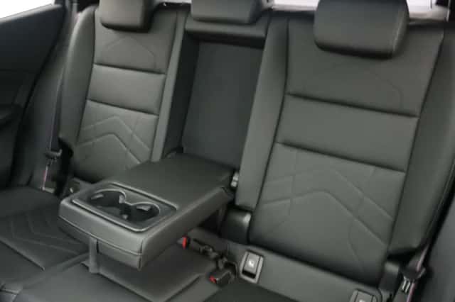 BMW iX2 (2026) thumbnail 16