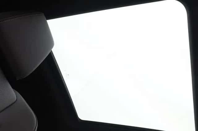 BMW iX2 (2026) thumbnail 23