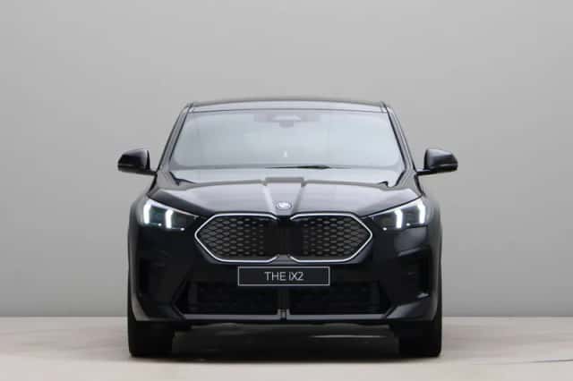 BMW iX2 (2026) thumbnail 6