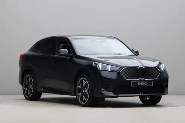 BMW iX2 (2026) thumbnail 7