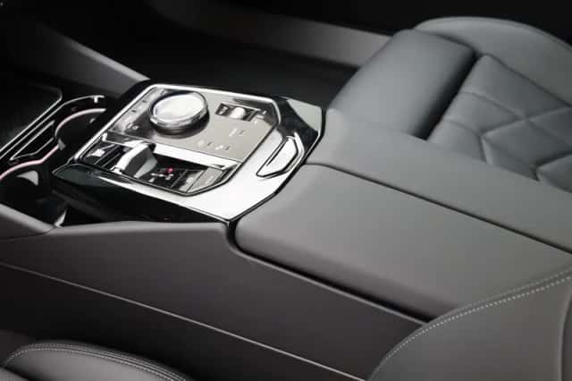 BMW 5-Serie (2026) thumbnail 12