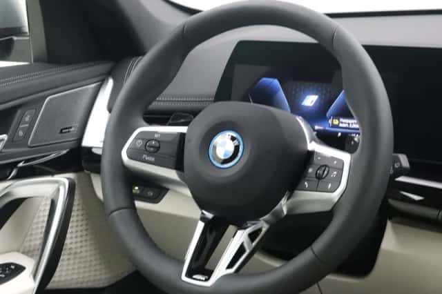 BMW X1 (2026) thumbnail 2