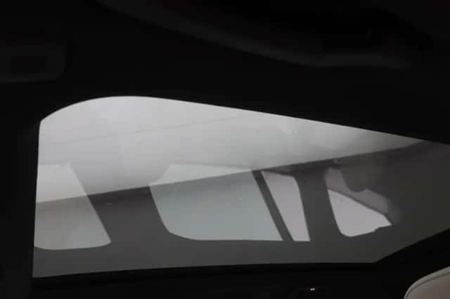 BMW i5 (2024) thumbnail 25