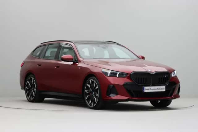 BMW i5 (2024) thumbnail 6
