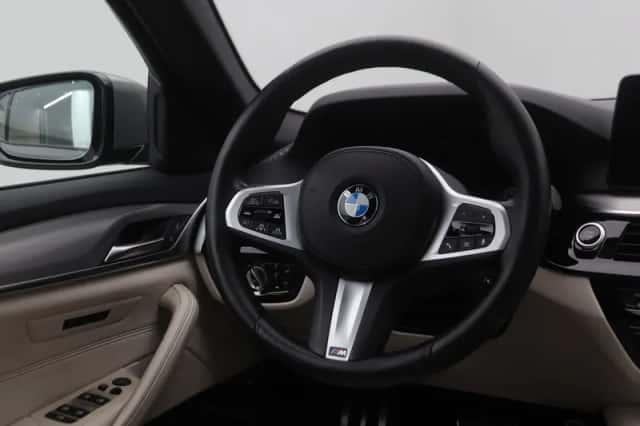 BMW 5-Serie (2021) thumbnail 2