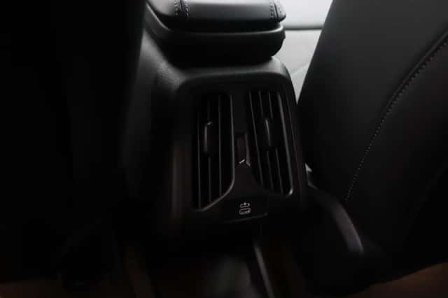 BMW iX1 (2026) thumbnail 19