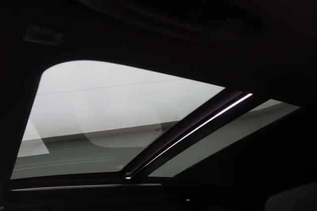 BMW iX1 (2024) thumbnail 27