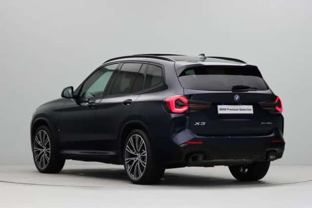 BMW X3 (2023) thumbnail 11