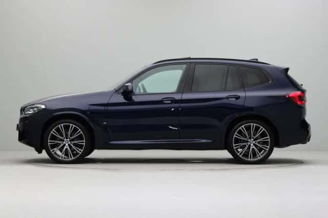 BMW X3 (2023) thumbnail 12