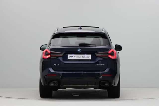 BMW X3 (2023) thumbnail 10