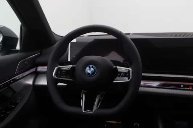 BMW 5-Serie (2026) thumbnail 2