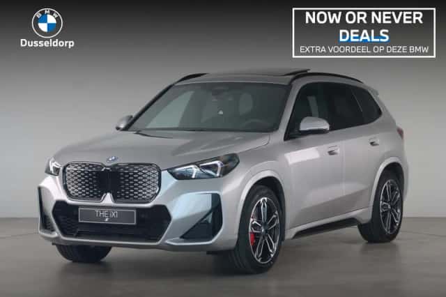 BMW iX1 (2026) thumbnail 1