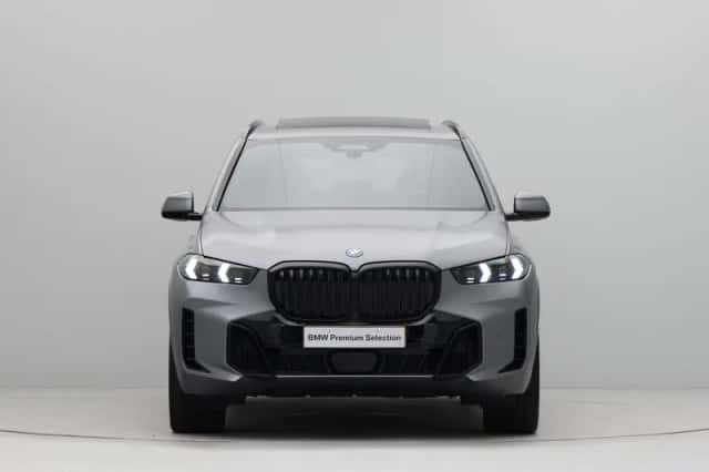 BMW X5 (2026) thumbnail 6
