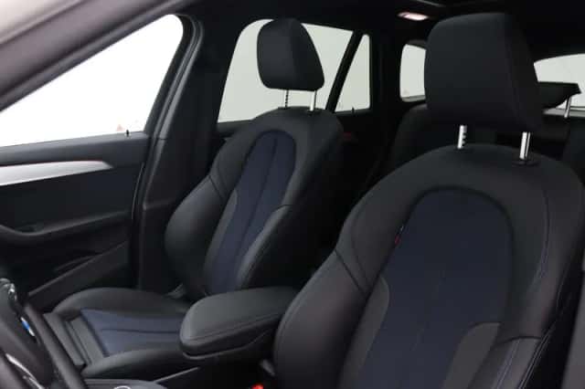BMW X1 (2021) thumbnail 5