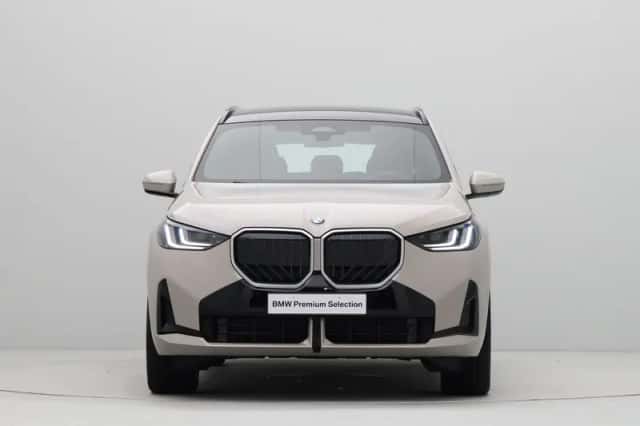 BMW X3 (2025) thumbnail 6