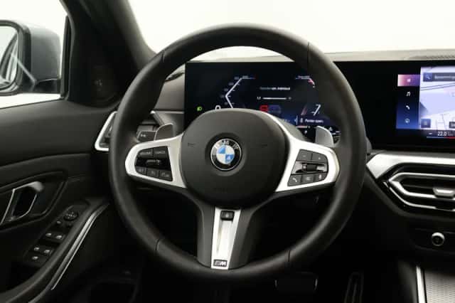 BMW 3-Serie (2024) thumbnail 2