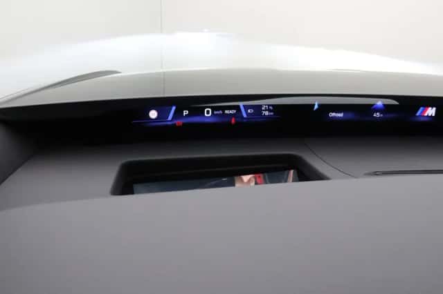 BMW iX3 (2026) thumbnail 3