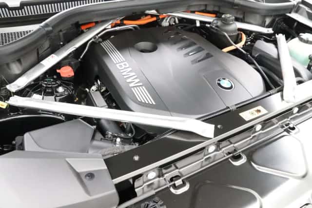 BMW X5 (2026) thumbnail 4