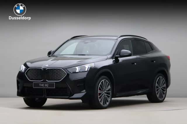 BMW iX2 (2026) thumbnail 1