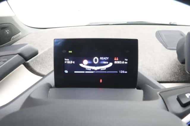 BMW i3 (2022) thumbnail 3