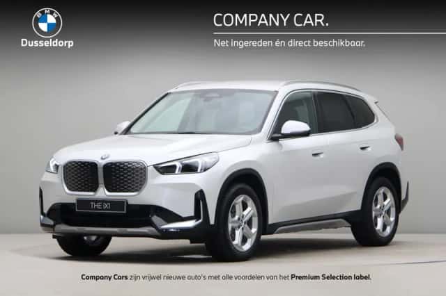 BMW iX1 (2026) thumbnail 1