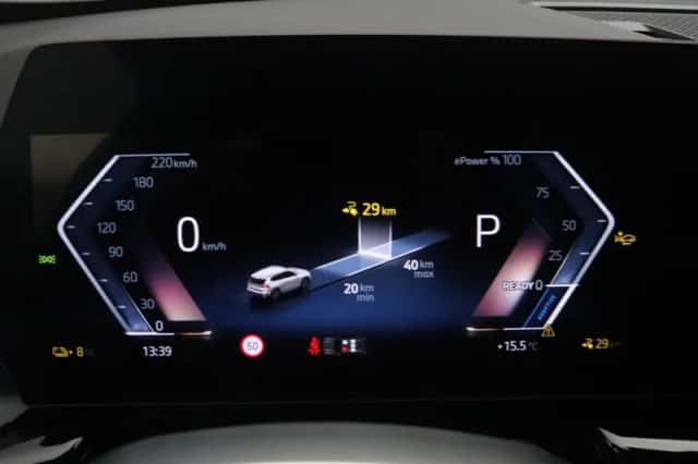 BMW iX1 (2026) thumbnail 3