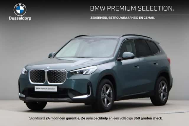 BMW iX1 (2026) thumbnail 1