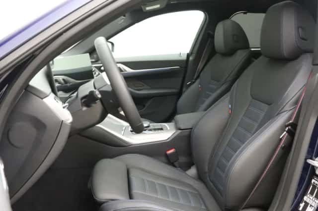 BMW i4 (2026) thumbnail 5