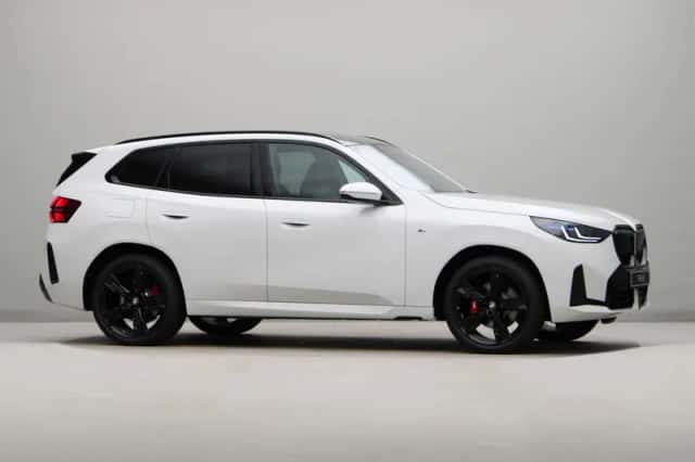 BMW X3 (2026) thumbnail 3