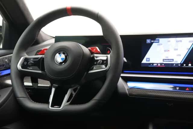 BMW M5 (2025) thumbnail 2
