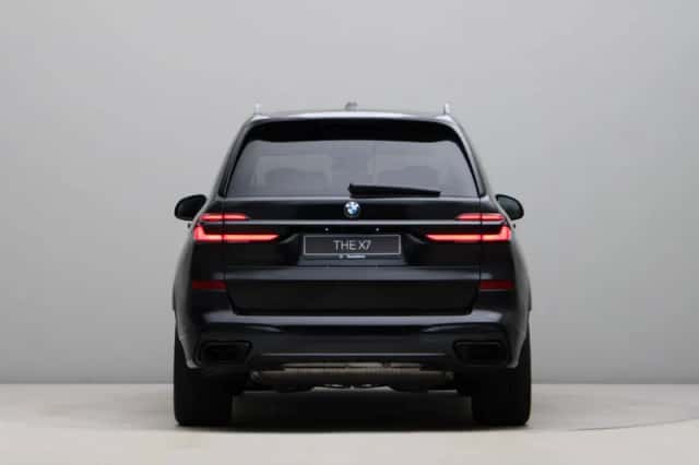 BMW X7 (2026) thumbnail 6
