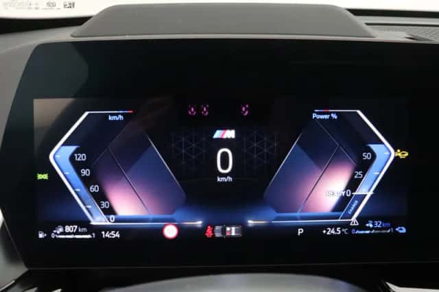 BMW X1 (2025) thumbnail 3