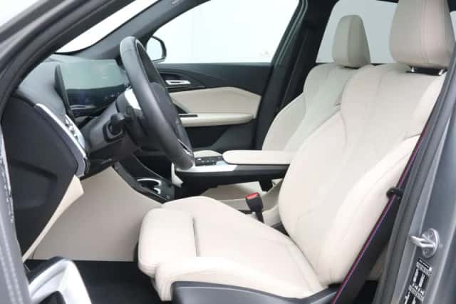 BMW X1 (2025) thumbnail 4