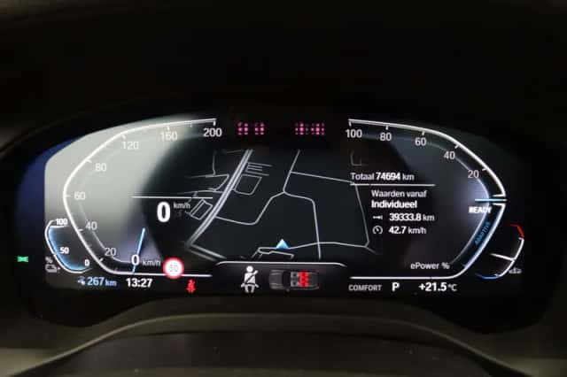 BMW iX3 (2022) thumbnail 3