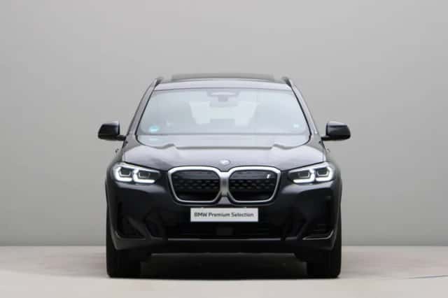 BMW iX3 (2022) thumbnail 5
