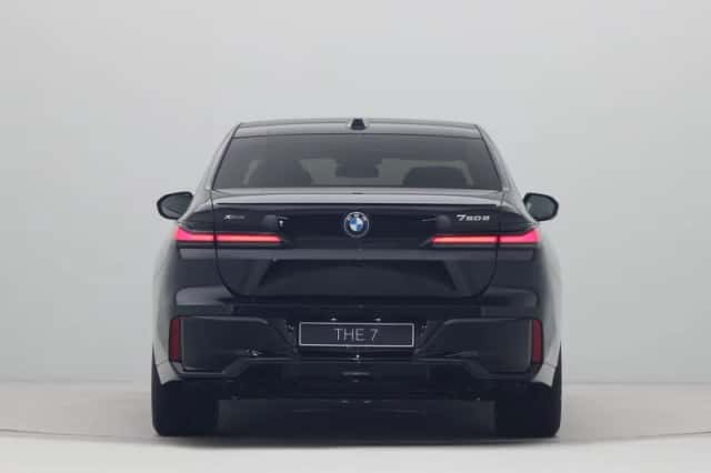 BMW 7-Serie (2026) thumbnail 6