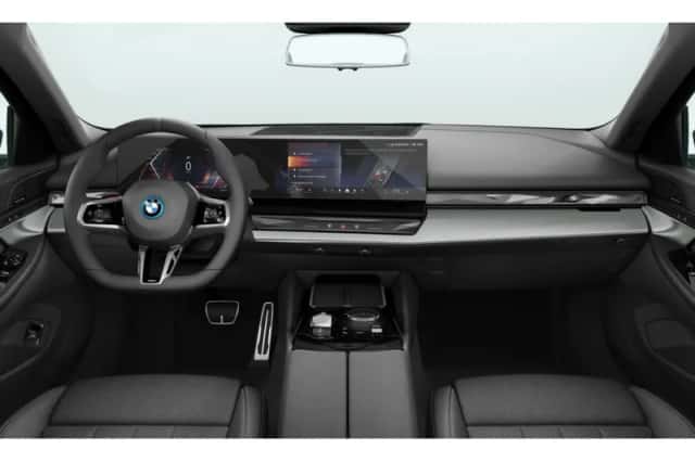 BMW i5 (2026) thumbnail 4